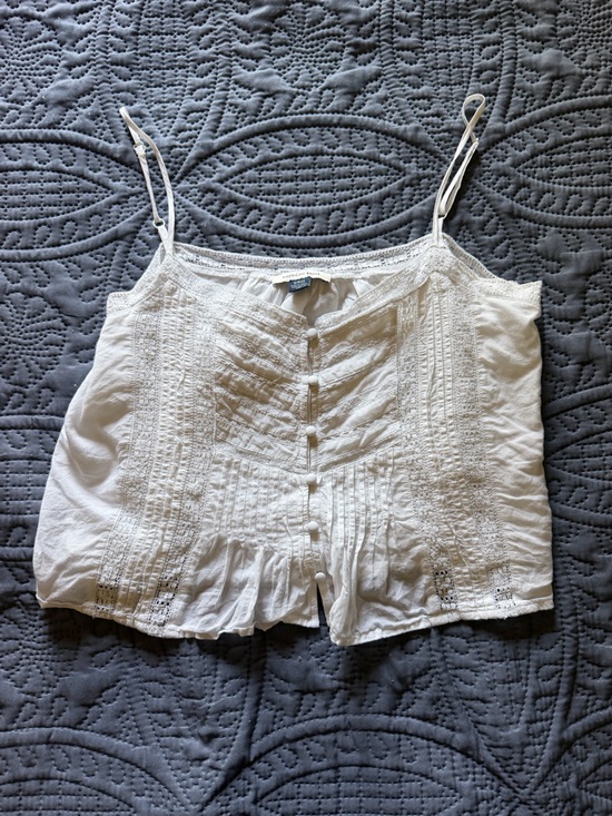 American Eagle Outfitters Tops - American Eagle Outfitters White Lace-Trim Camisole